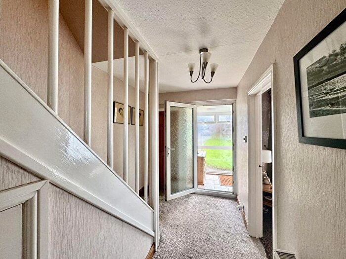 5 Bedroom Detached House For Sale In Dunsdale Road, Holywell Village, NE25