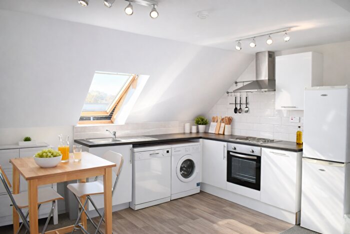 1 Bedroom Apartment To Rent In Catherine Street, Cardiff, CF24