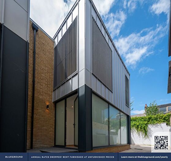 3 Bedroom Flat To Rent In Clapton, N16