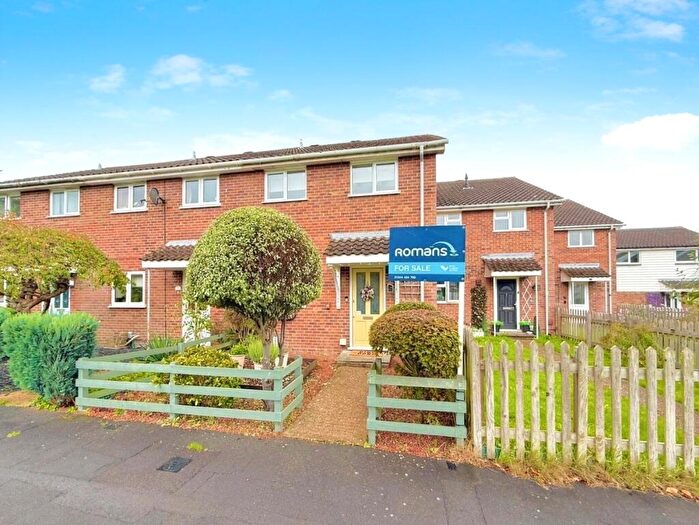 2 Bedroom Terraced House For Sale In Birkdale, Bracknell, Berkshire, RG12