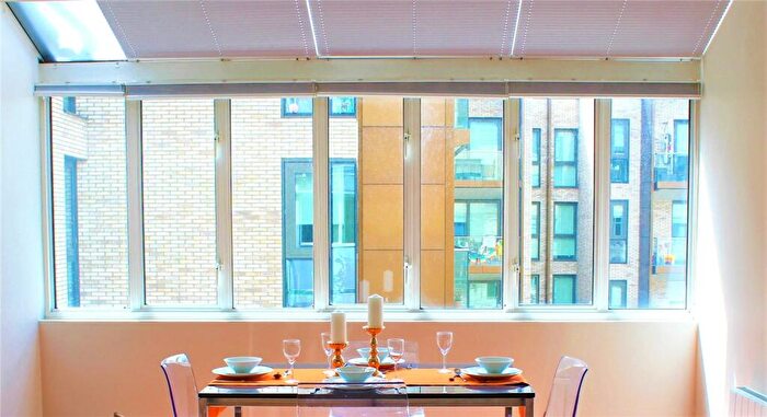 1 Bedroom Apartment To Rent In City Reach, Dingley Road, London, EC1V