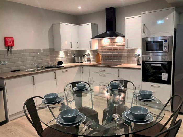 6 Bedroom Property To Rent In Windmill Hill Lane, DE22