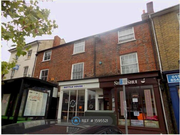 2 Bedroom Flat To Rent In High Street, Leighton Buzzard, LU7