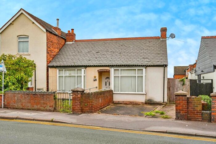 3 Bedroom Detached Bungalow For Sale In Amington Road, Bole Hall, Tamworth, B77