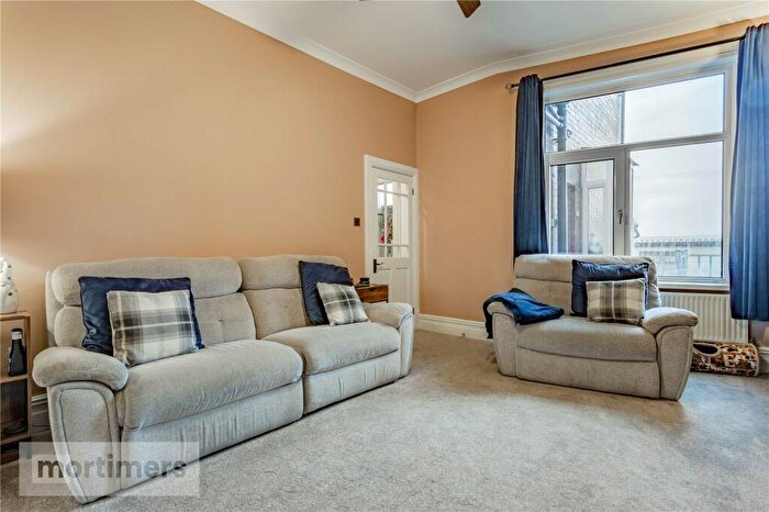 3 Bedroom End Of Terrace House For Sale In Harwood Lane, Great Harwood, Blackburn, Lancashire, BB6