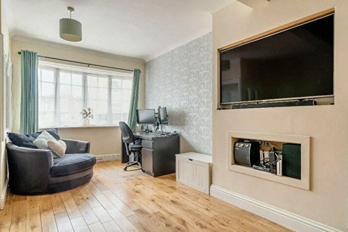 5 Bedroom House To Rent In Eastney Road, Southsea, Hampshire, PO4