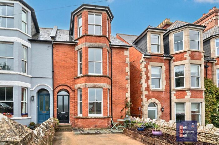 4 Bedroom House For Sale In Cluny Crescent, Swanage, BH19