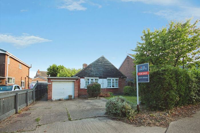 3 Bedroom Detached Bungalow For Sale In Station Road, New Waltham, DN36