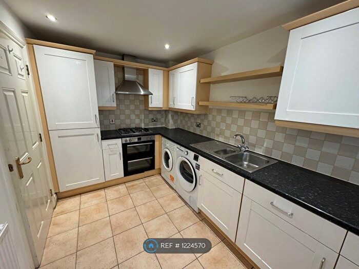 3 Bedroom End Of Terrace House To Rent In Cavell Court, Bishop's Stortford, CM23