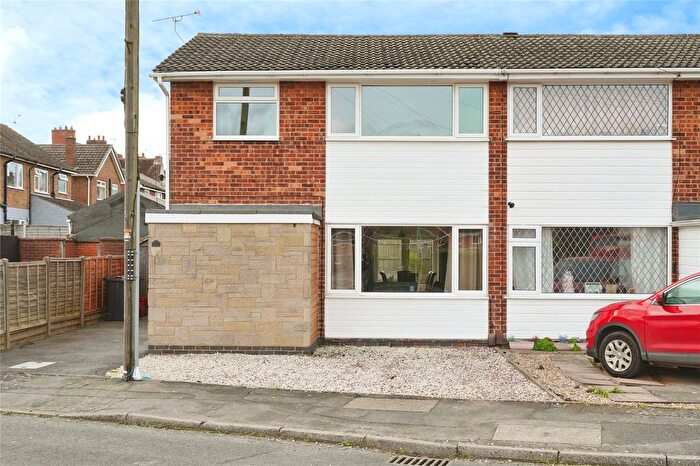 3 Bedroom Semi Detached House For Sale In Douglas Drive, Ibstock, Leicestershire, LE67