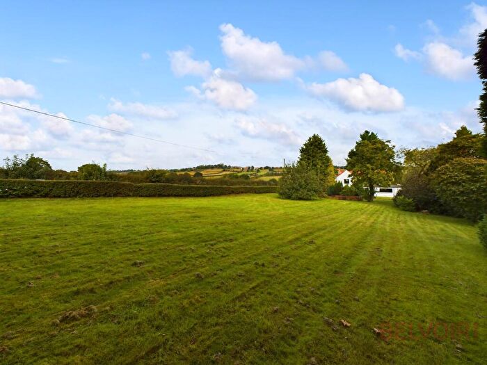 2 Bedroom Cottage To Rent In Top Road, Blidworth, NG21