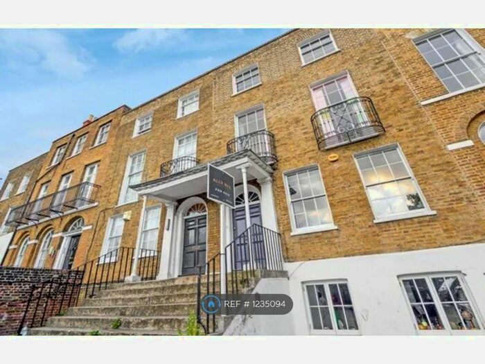 4 Bedroom Terraced House To Rent In Camberwell Road, London, SE5