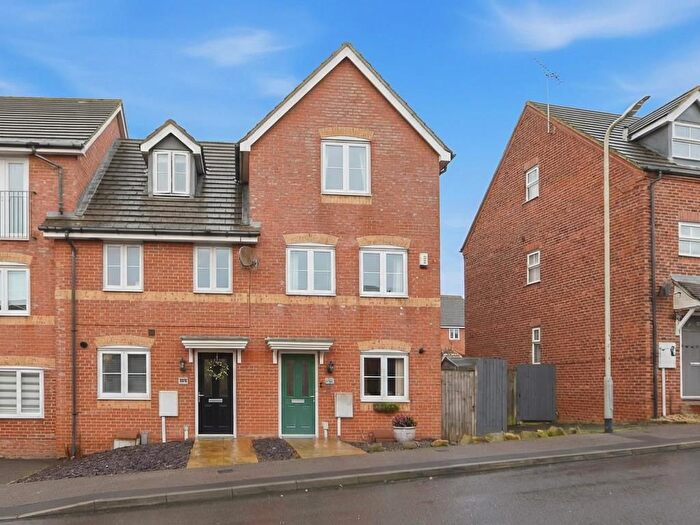 4 Bedroom End Of Terrace House For Sale In Talmead Road, Herne Bay, CT6