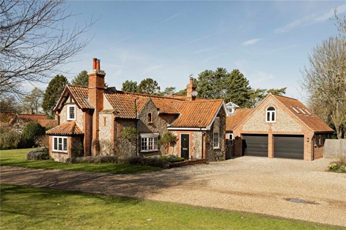 4 Bedroom House For Sale In The Butts, Saxlingham Road, Blakeney, Holt Norfolk, NR25