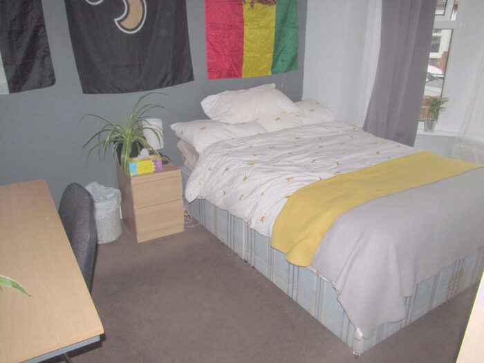 6 Bedroom Terraced House To Rent In Norris Road, Reading, Berkshire, RG6