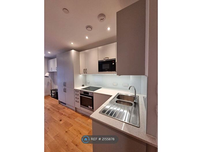 Studio To Rent In Archer Court, Feltham, TW13