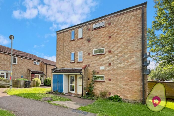 2 Bedroom Apartment For Sale In Blacksmiths Hill, Benington, Stevenage, Hertfordshire, SG2