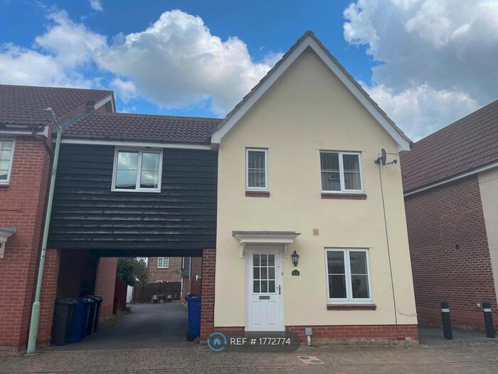 4 Bedroom Detached House To Rent In Wagtail Drive, Bury St Edmunds, IP32