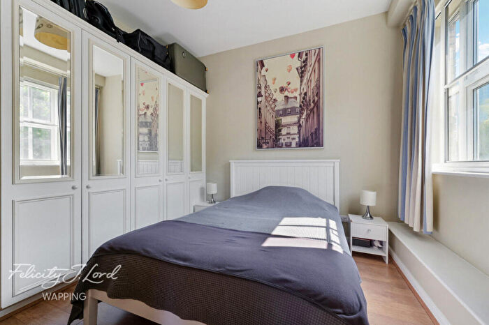 1 Bedroom Flat For Sale In Cartwright Street, Tower Hill, London, E1