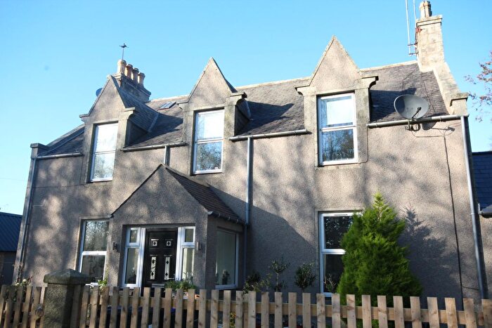 3 Bedroom Flat For Sale In The Avenue, Maud, AB42