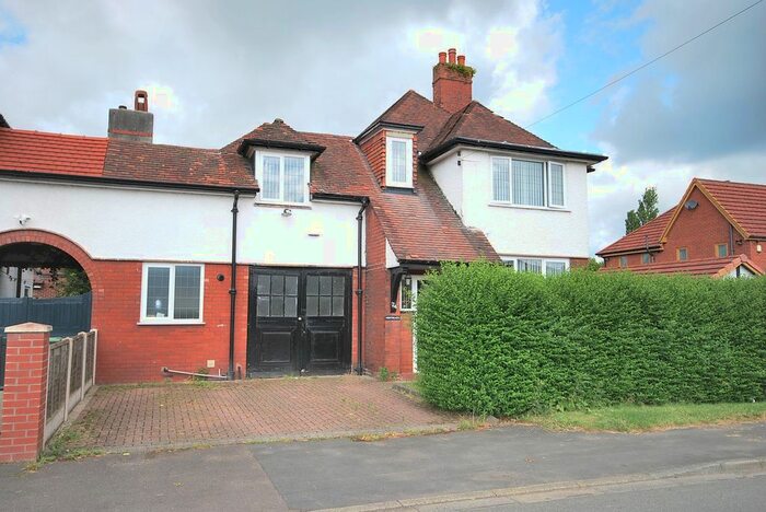 4 Bedroom Detached House To Rent In Beech Walk, Leigh, WN7