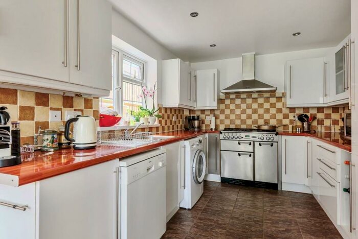 3 Bedroom Detached House To Rent In Hemwood Road, Windsor, SL4