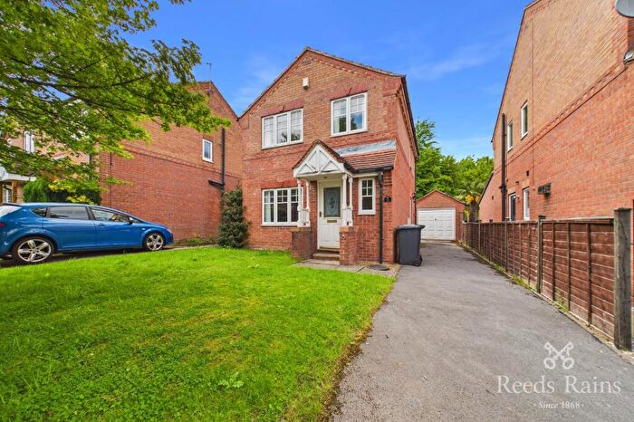 3 Bedroom Detached House To Rent In Brambling Mews, Morley, Leeds, West Yorkshire, LS27