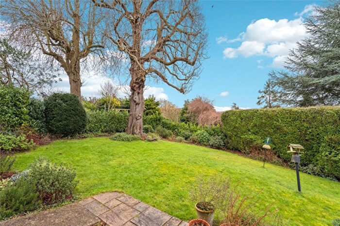 4 Bedroom Detached House For Sale In Murray Road, Berkhamsted, Hertfordshire, HP4