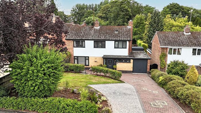 5 Bedroom Detached House For Sale In Whitmore Road, Stoke-On-Trent, ST4