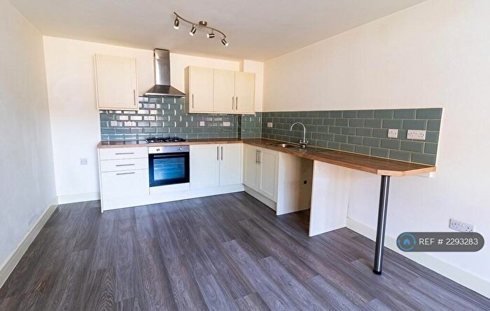 1 Bedroom Flat To Rent In Cherry Orchard, Kidderminster, DY10