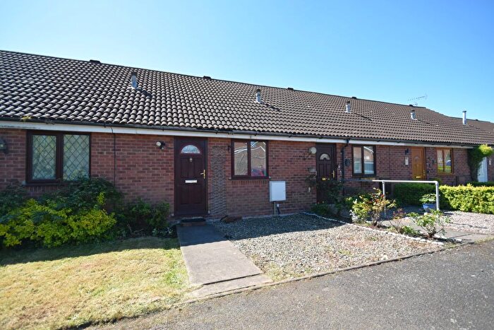 1 Bedroom Terraced House For Sale In Blakemere Close, Whitchurch, SY13