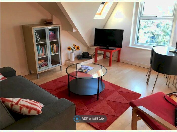 1 Bedroom Flat To Rent In Nether Edge, Sheffield, S7