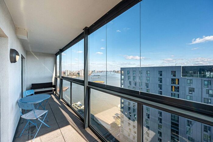 1 Bedroom Flat To Rent In Barge Walk, Greenwich Millennium Village, London, SE10