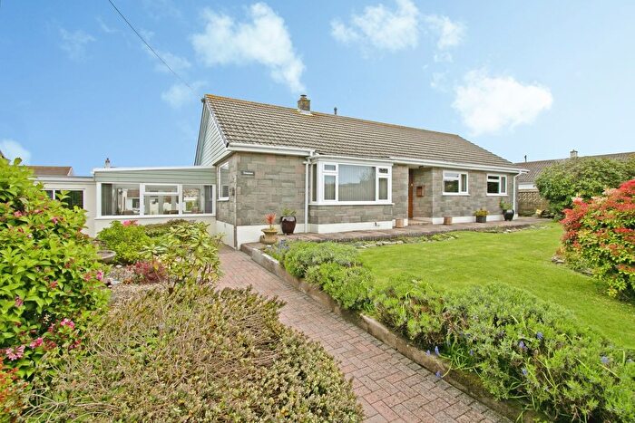 4 Bedroom Bungalow For Sale In Highfield Road, Mount Hawke, Truro, Cornwall, TR4