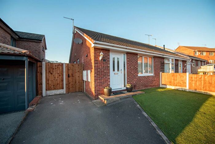 2 Bedroom Semi-Detached Bungalow For Sale In Shacklock Close, Arnold, Nottingham, NG5