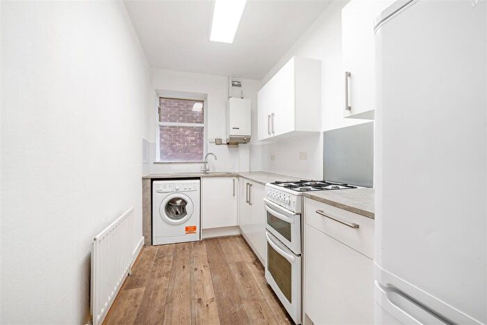 1 Bedroom Flat For Sale In Anerley Road, Anerley, London, SE20