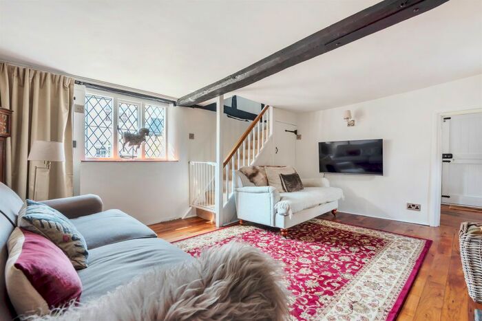 3 Bedroom End Of Terrace House For Sale In Stocks Road, Aldbury, Tring, HP23