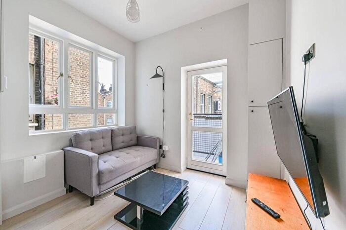 2 Bedroom Flat To Rent In Penfold Place, Marylebone, London, NW1