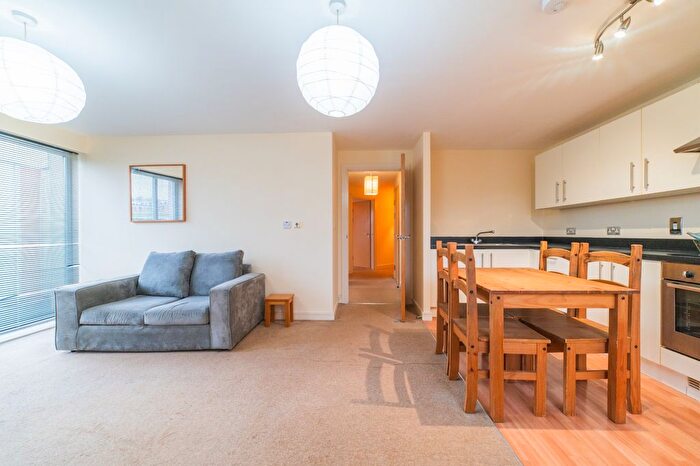 2 Bedroom Flat To Rent In Overstone Court, Dumballs Road, Cardiff Bay, CF10