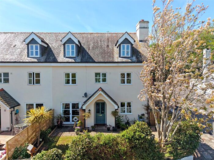5 Bedroom Semi Detached House For Sale In Radford Grange, Dawlish, Devon, EX7