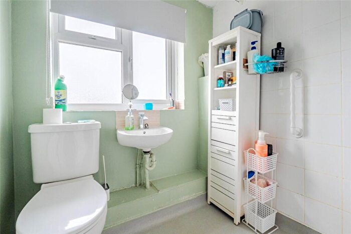 3 Bedroom Terraced House For Sale In Tyne Square, Bletchley, MK3