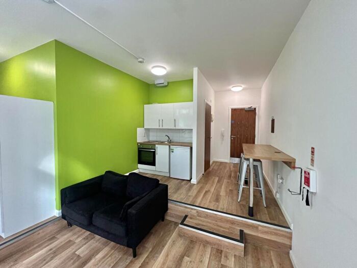 Flat To Rent In Regent Street, Sheffield, S1