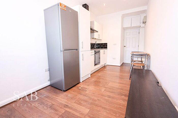 1 Bedroom Studio To Rent In Locarno Road, Greenford, UB6