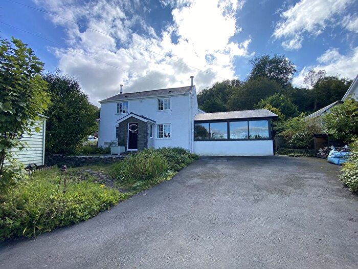 4 Bedroom Detached House For Sale In Balaclava Road, Glais, Swansea, City And County Of Swansea., SA7