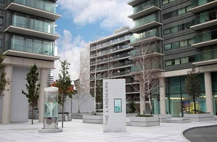1 Bedroom Flat To Rent In Landmark West Tower, Marsh Wall, London, E14