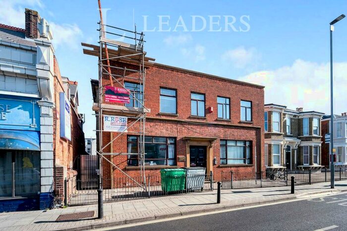 2 Bedroom Apartment To Rent In Elm Grove, Southsea, PO5