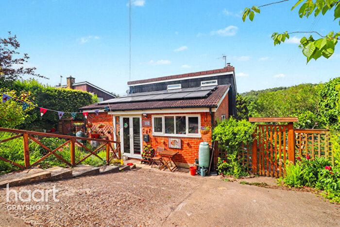 3 Bedroom Detached House For Sale In Glen Road, Grayshott, GU26