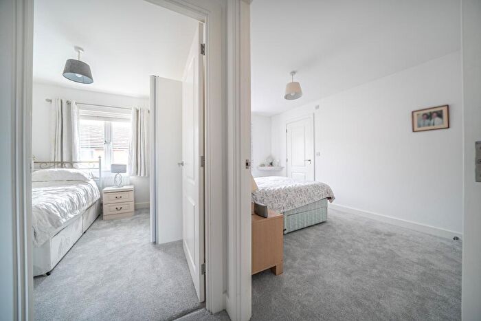 2 Bedroom Coach House For Sale In Masham Walk, Andover, SP11