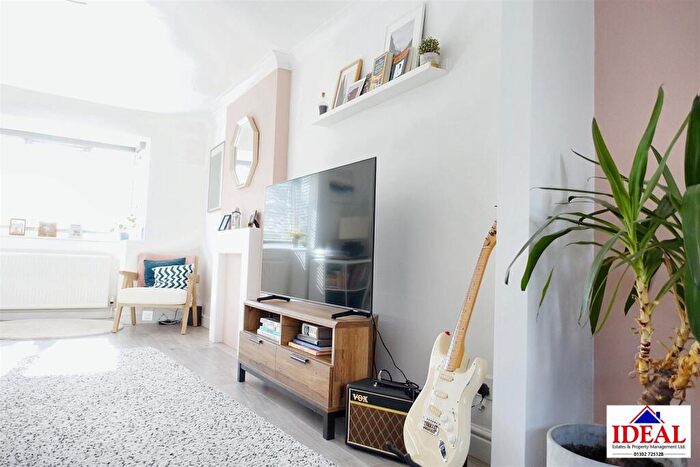 3 Bedroom Detached House For Sale In Clarks Court, Adwick-Le-Street, Doncaster, DN6