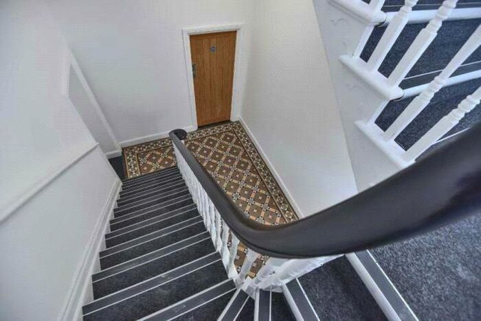 2 Bedroom Apartment To Rent In Faringdon House, Faringdon Road, Swindon, Wiltshire, SN1